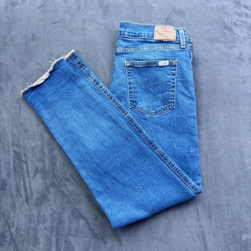 Levi Strauss Signature Heritage Mid-Rise Boyfriend Jeans Blue Size 8 Raw Hem